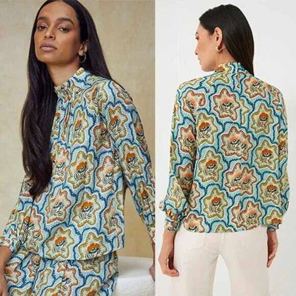 NWT Hunter Bell Long Sleeve Abstract Graham Top Tea Time Flower Size: Small